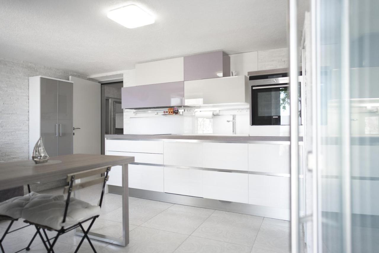 Punta Apartment Ka 2'2 By Locap Group 皮兰 外观 照片